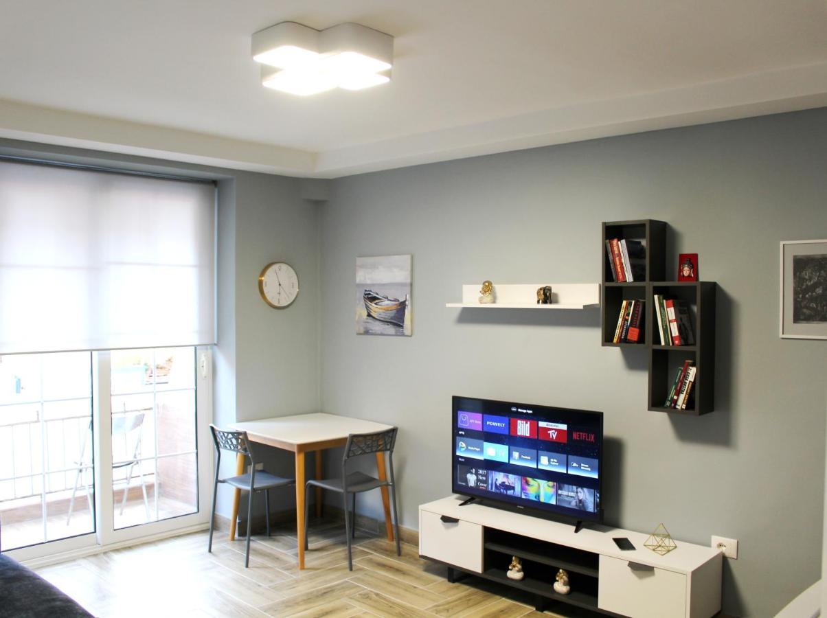 2V1 - Blloku Bkt Apartment Tirana Exterior photo