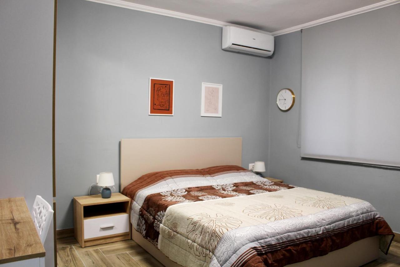 2V1 - Blloku Bkt Apartment Tirana Exterior photo